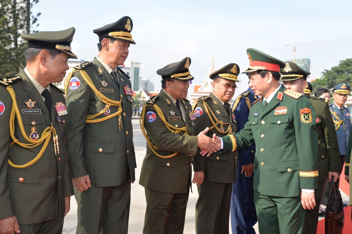 Lực lượng bảo vệ biên giới Việt Nam - Campuchia tuần tra chung